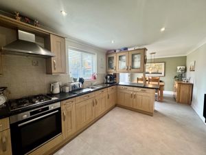 Photo 19- click for photo gallery